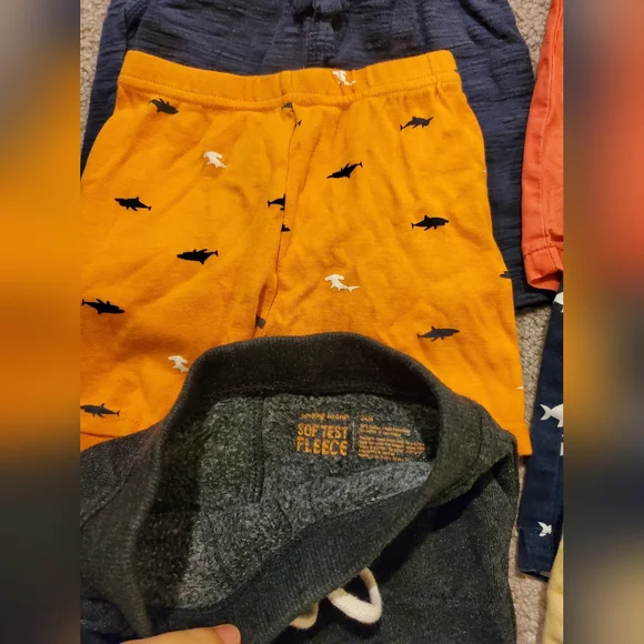 Boys' Assorted Shorts and Pants Set - Picture 4 of 6